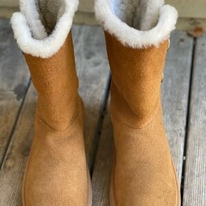 Koolaburra by UGG women’s kinslei tall boots